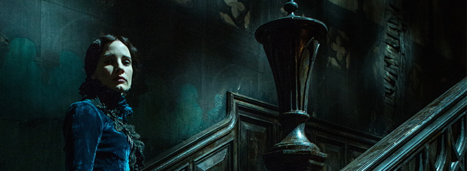 Crimson Peak: The Next Great Haunted House Story? - Se Fija!